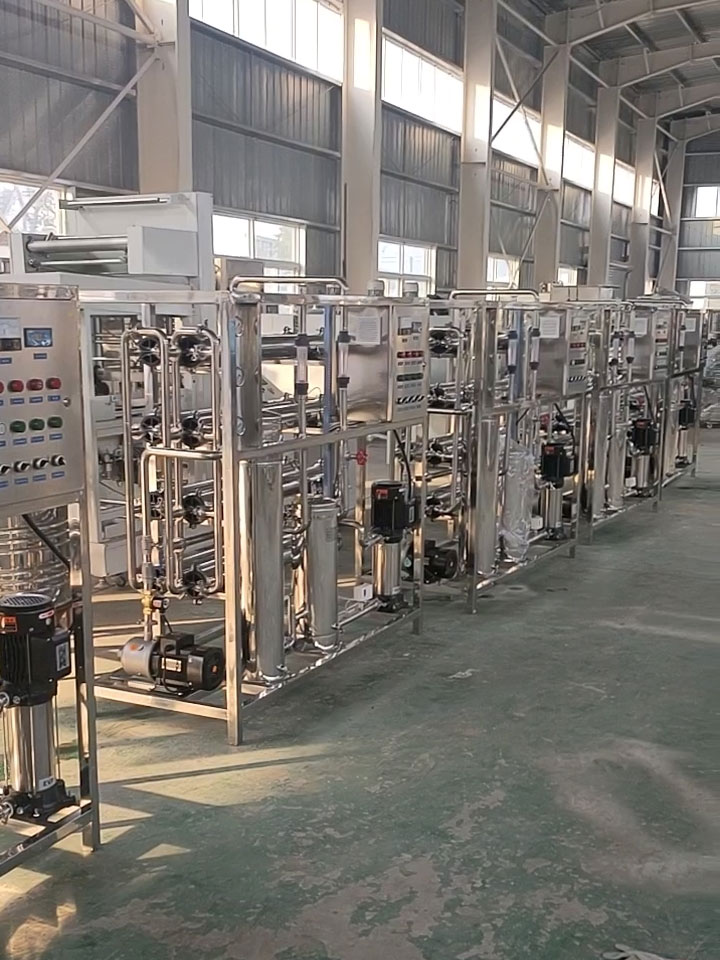 买一台反渗透设备多少钱?不同的能差别多少钱